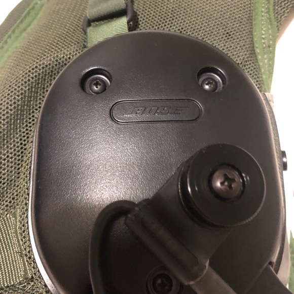 Bose Vic 3 CVC Combat Vehicle Crewman Headset - Picture 6 of 8